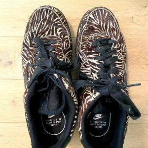 Nike zebra print shoes. From 2017. Very good condition
